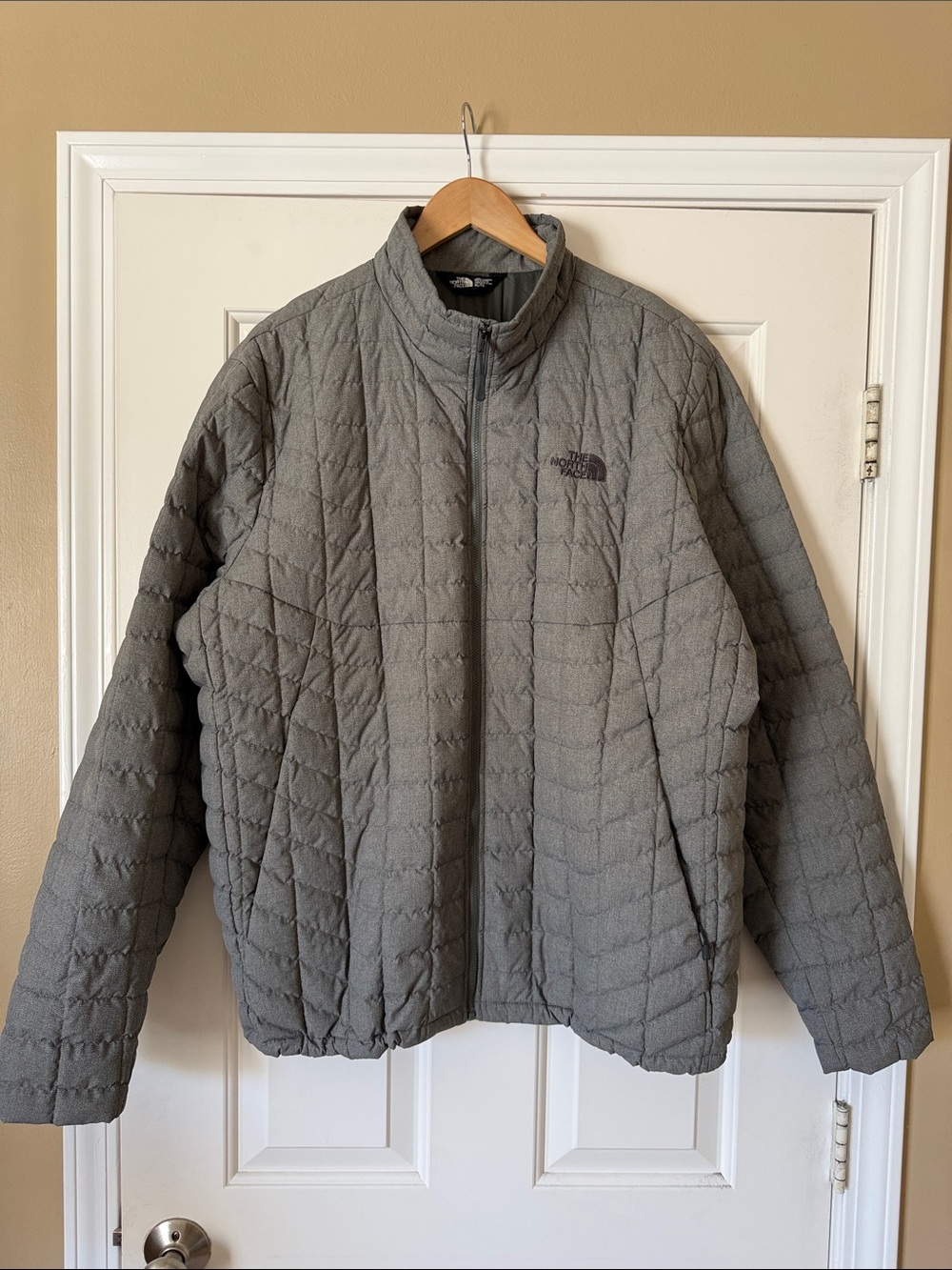 The North Face Men's Gray Thermoball Jacket